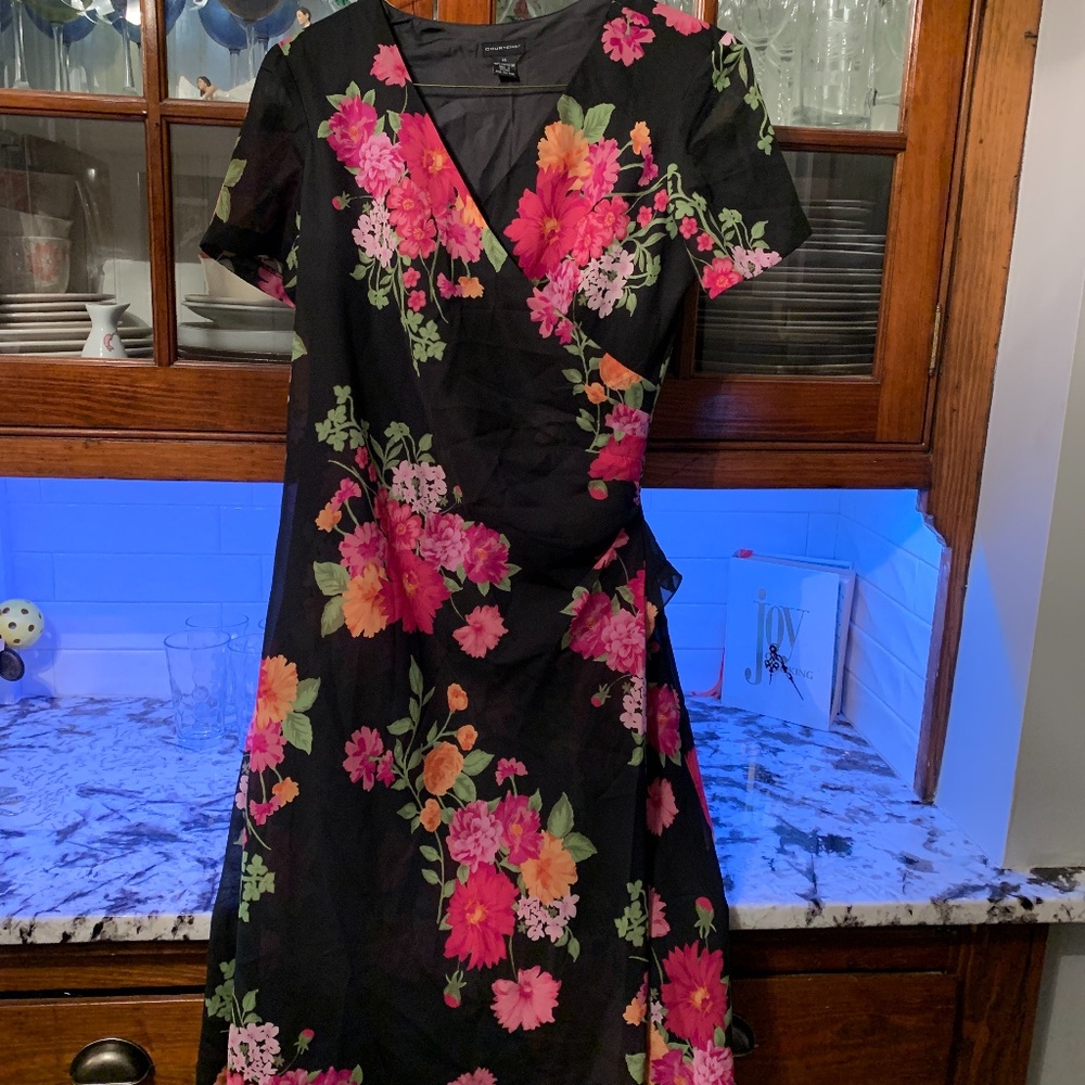 Courtenay floral side pull dress. Worn about 5x